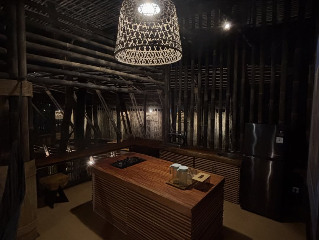 Gallery Cabin VVIP 10